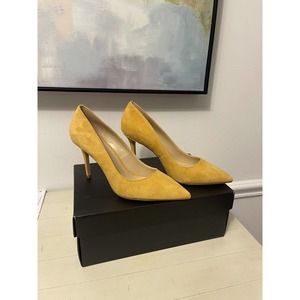 New Coach Suede Wiley Pump Sizes 10 in Color Buttercup